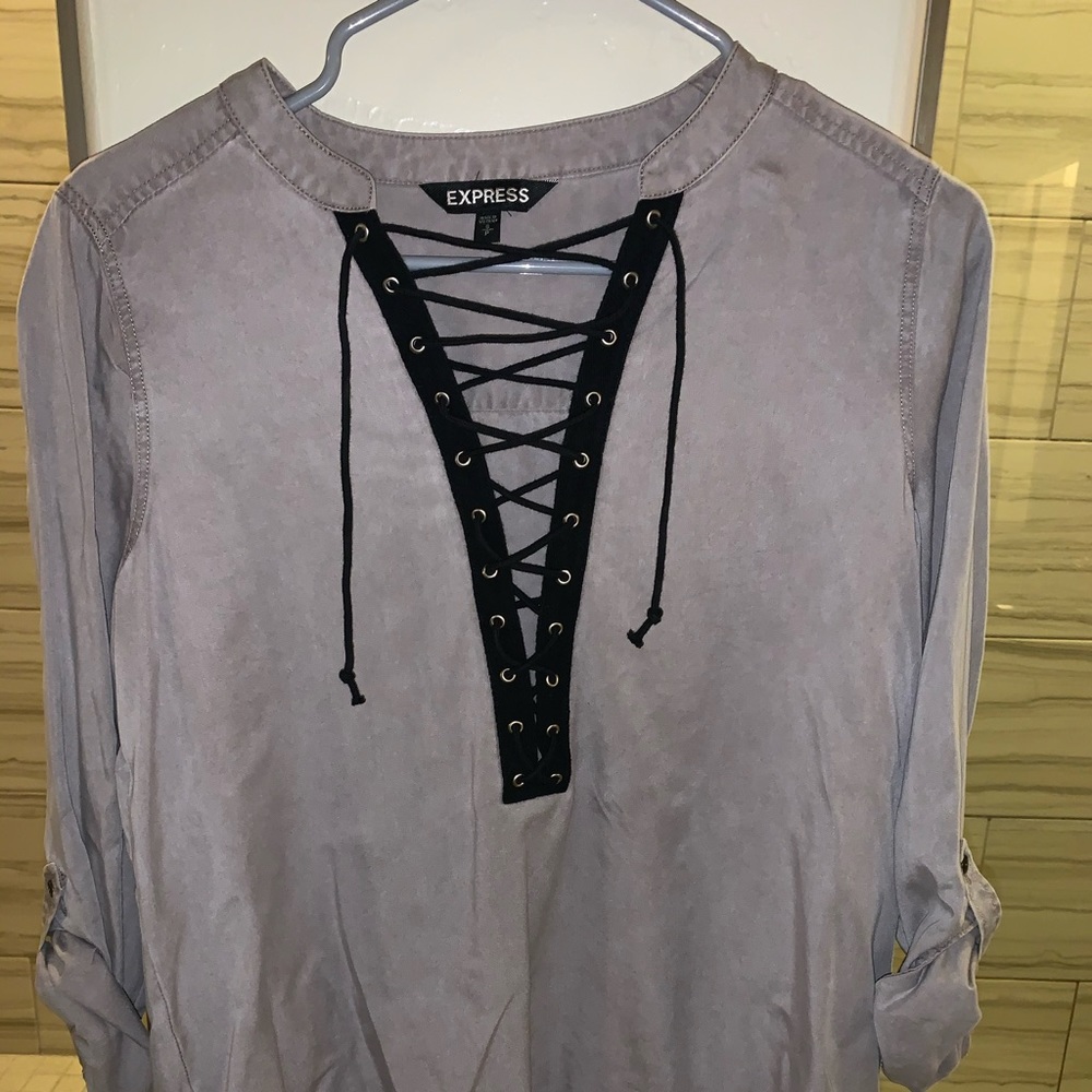 Express long sleeve gray blouse